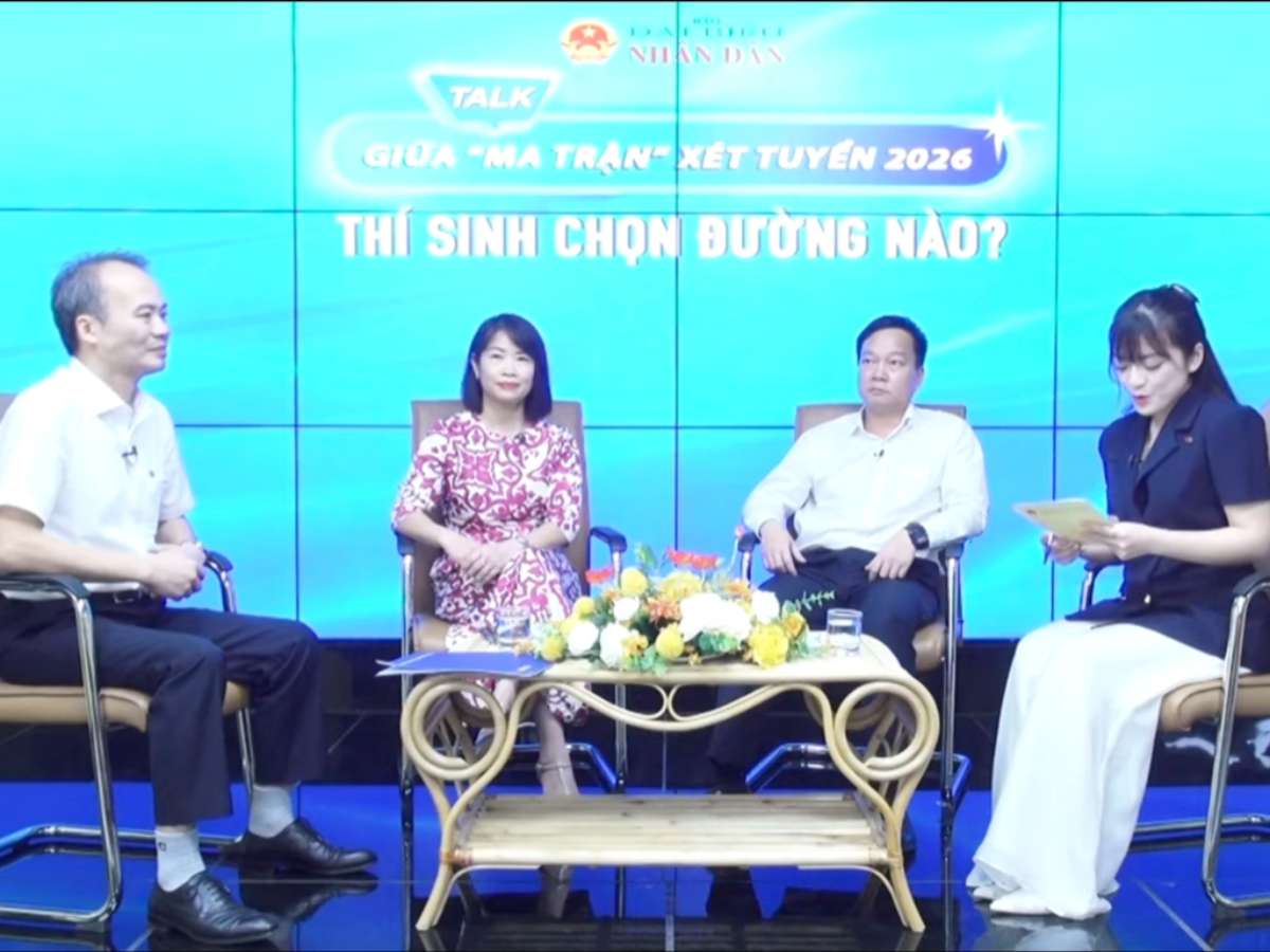 Đại học Công nghiệp Hà Nội cùng chuyên gia giải đáp những băn khoăn về tuyển sinh 2026