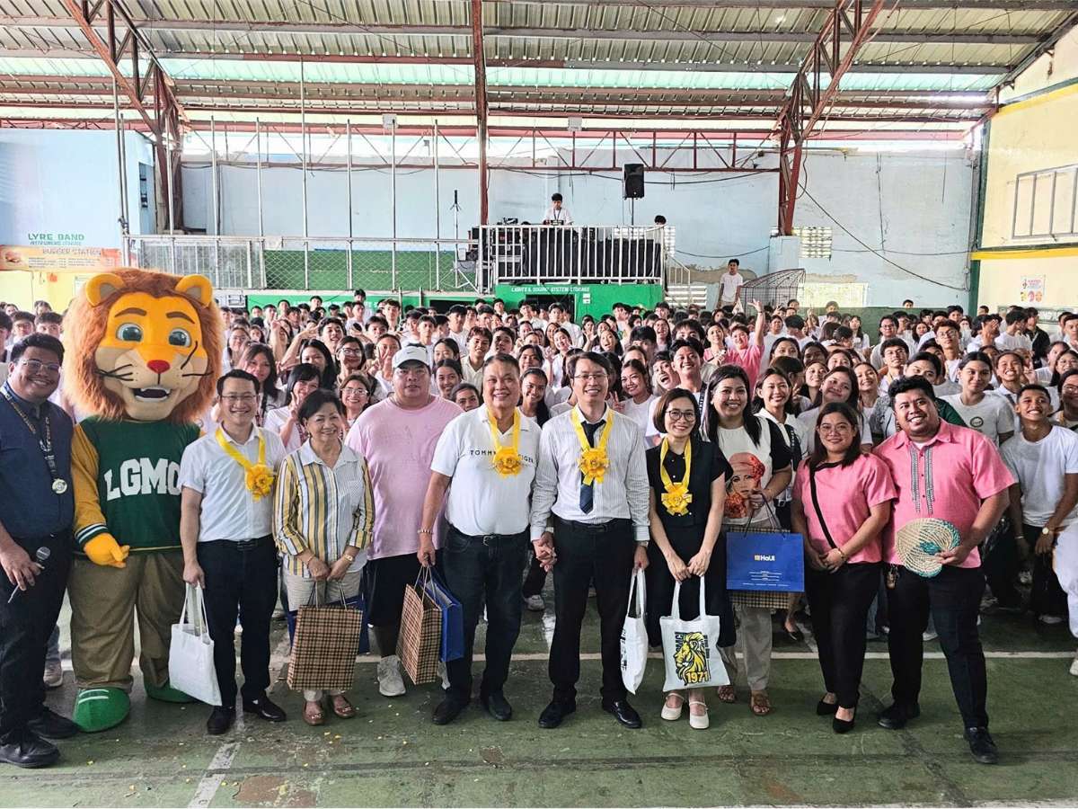 HaUI advances internationalization through educational outreach in the Philippines