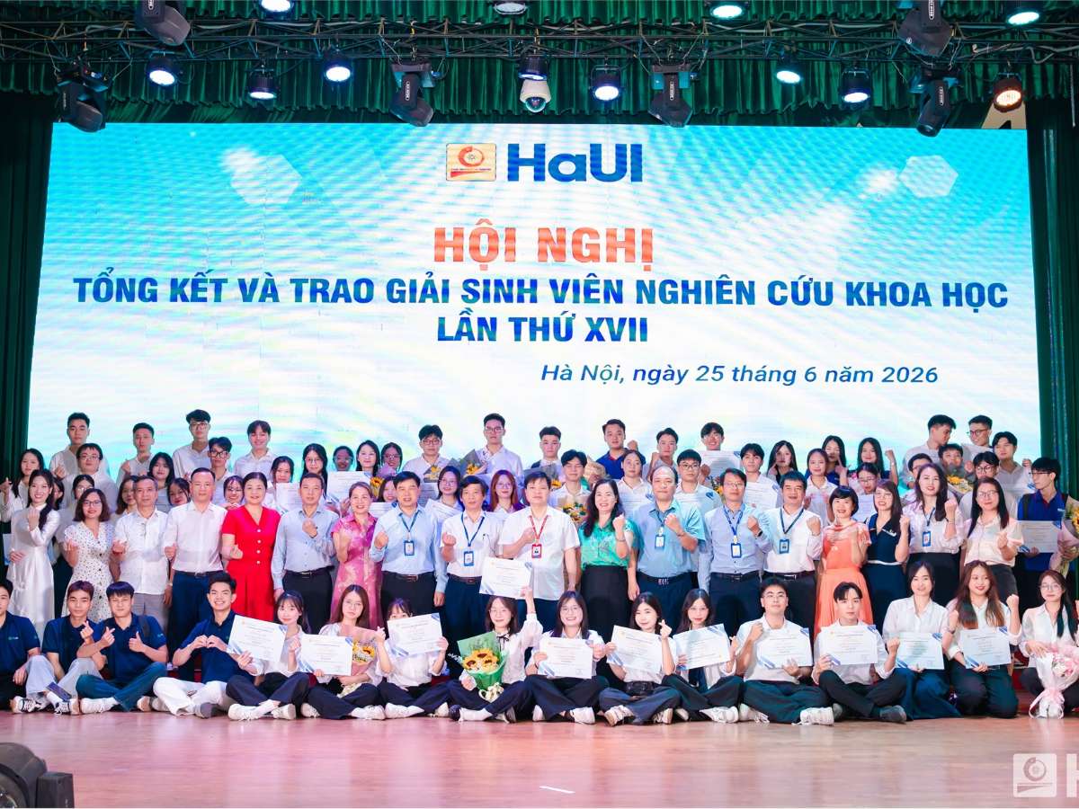 Shaping future innovators: HaUI celebrates outstanding student research achievements