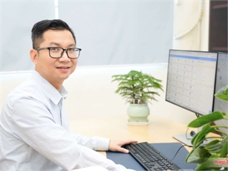 [congthuong] Đại học tăng tốc chuyển đổi số, lan tỏa phong trào 'Bình dân học vụ số'