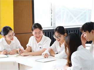 9 lý do lựa chọn Chương trình đào tạo bằng tiếng Anh tại Đại học Công nghiệp Hà Nội