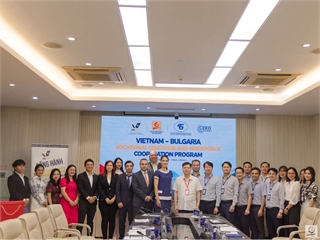 HaUI expands cooperation opportunities with Bulgarian partners