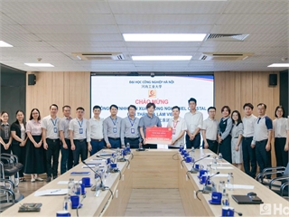 HaUI and Biel Crystal strengthen cooperation in training and high-tech human resource development