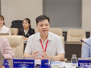 [thuongtruong] Từ giảng đường Hà Nội đến cơ hội tại Bulgari