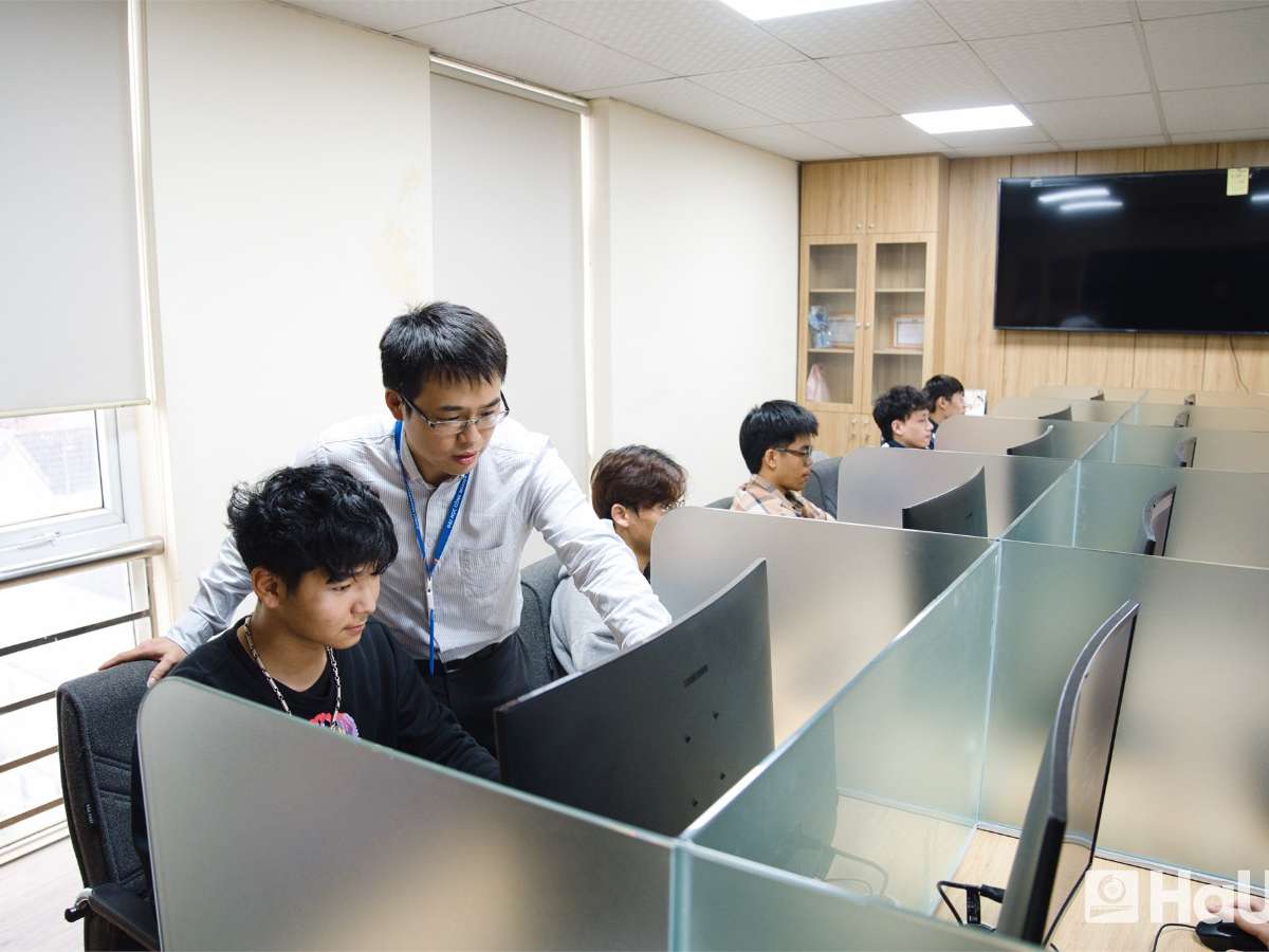 [thuonghieucongluan] Đại học Công nghiệp Hà Nội lấy điểm chuẩn cao nhất 27,39