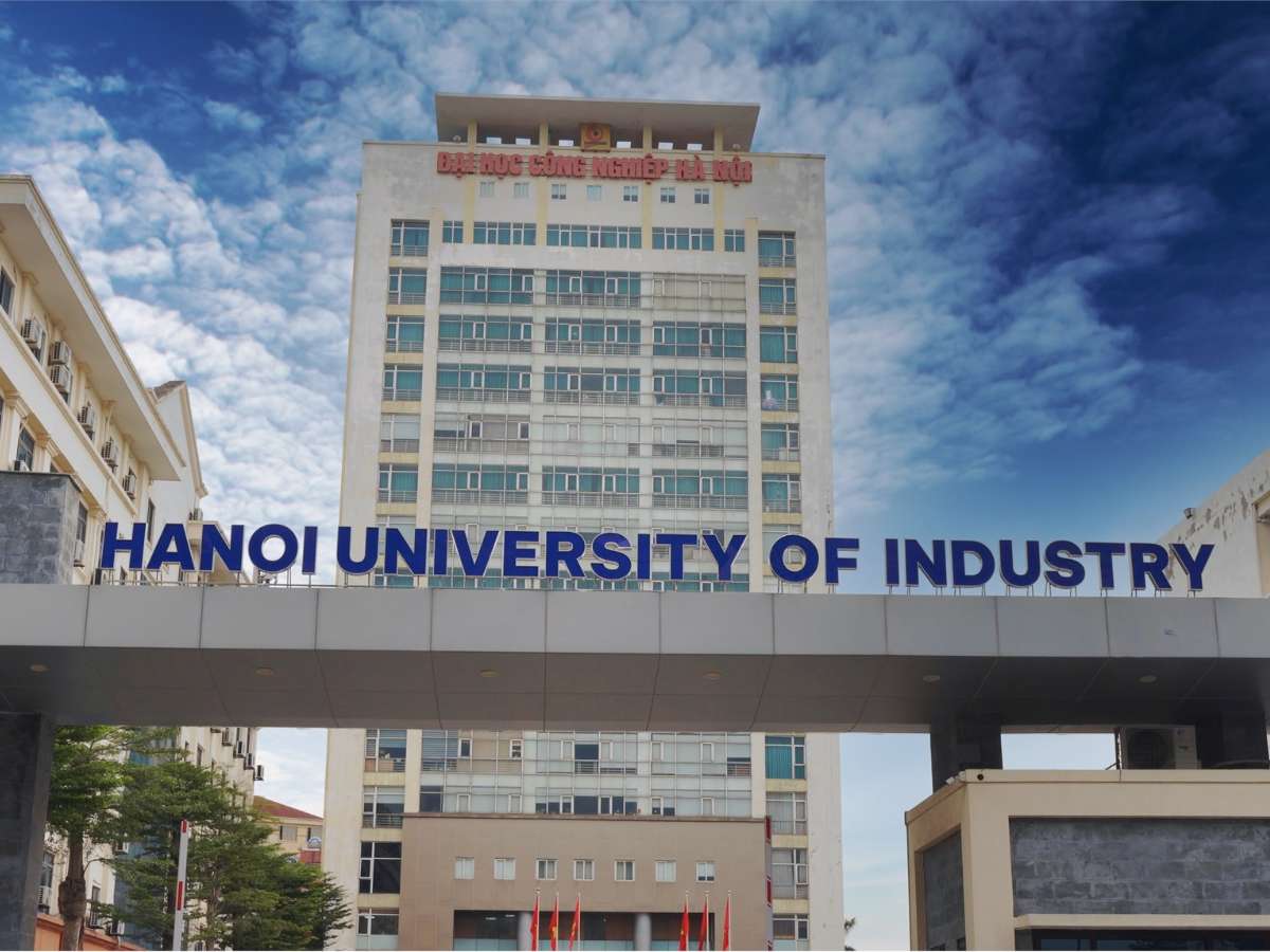 [baovephapluat] Điểm chuẩn Đại học Công nghiệp Hà Nội năm 2026 cao nhất 27,39 điểm