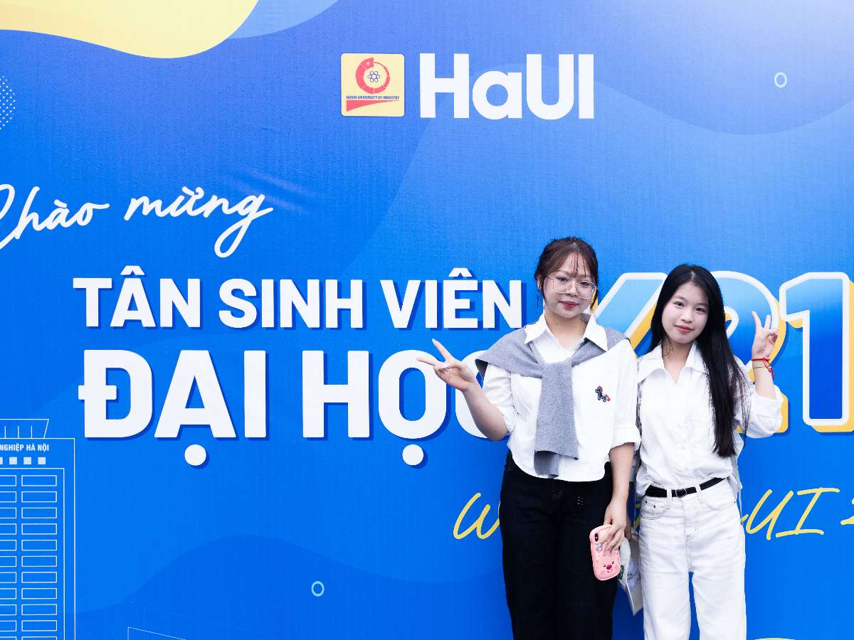 Ninh Bình những ngày đón K21: Từ bỡ ngỡ đến thân quen