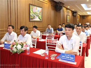 [laodong] Tuyên Quang bồi dưỡng năng lực số cho cán bộ lãnh đạo