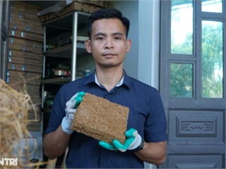 [dantri] Kỹ sư biến thứ bỏ đi thành sản phẩm độc lạ bán sang Mỹ
