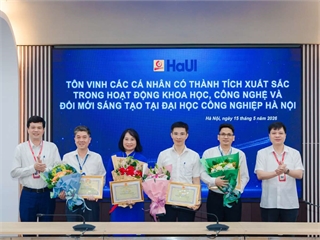 Tổ chức gặp mặt, trao đổi giữa lãnh đạo Đại học và các nhà khoa học trẻ