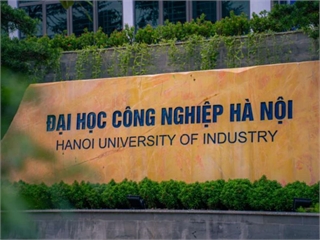 [sonnmt] Ra mắt Trung tâm Đổi mới sáng tạo cấp tỉnh và giới thiệu các giải pháp thúc đẩy đổi mới sáng tạo, hỗ trợ phát triển doanh nghiệp khởi nghiệp