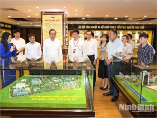 [baoninhbinh] Ký thoả thuận hợp tác giữa UBND tỉnh Ninh Bình và Đại học Công nghiệp Hà Nội