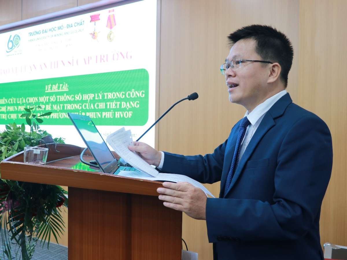 [cokhivietnam] Bảo vệ Luận án Tiến sĩ: Nghiên cứu lựa chọn một số thông số hợp lý trong công nghệ phun phủ tạo lớp bề mặt trong chi tiết dạng trụ chịu mài mòn bằng phương pháp phun phủ HVOF