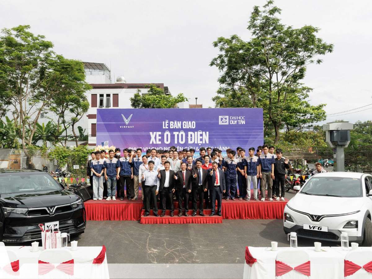 [dautu] ‘Sửa xe VinFast’ sắp trở thành nội dung học tập bắt buộc tại nhiều trường đại học