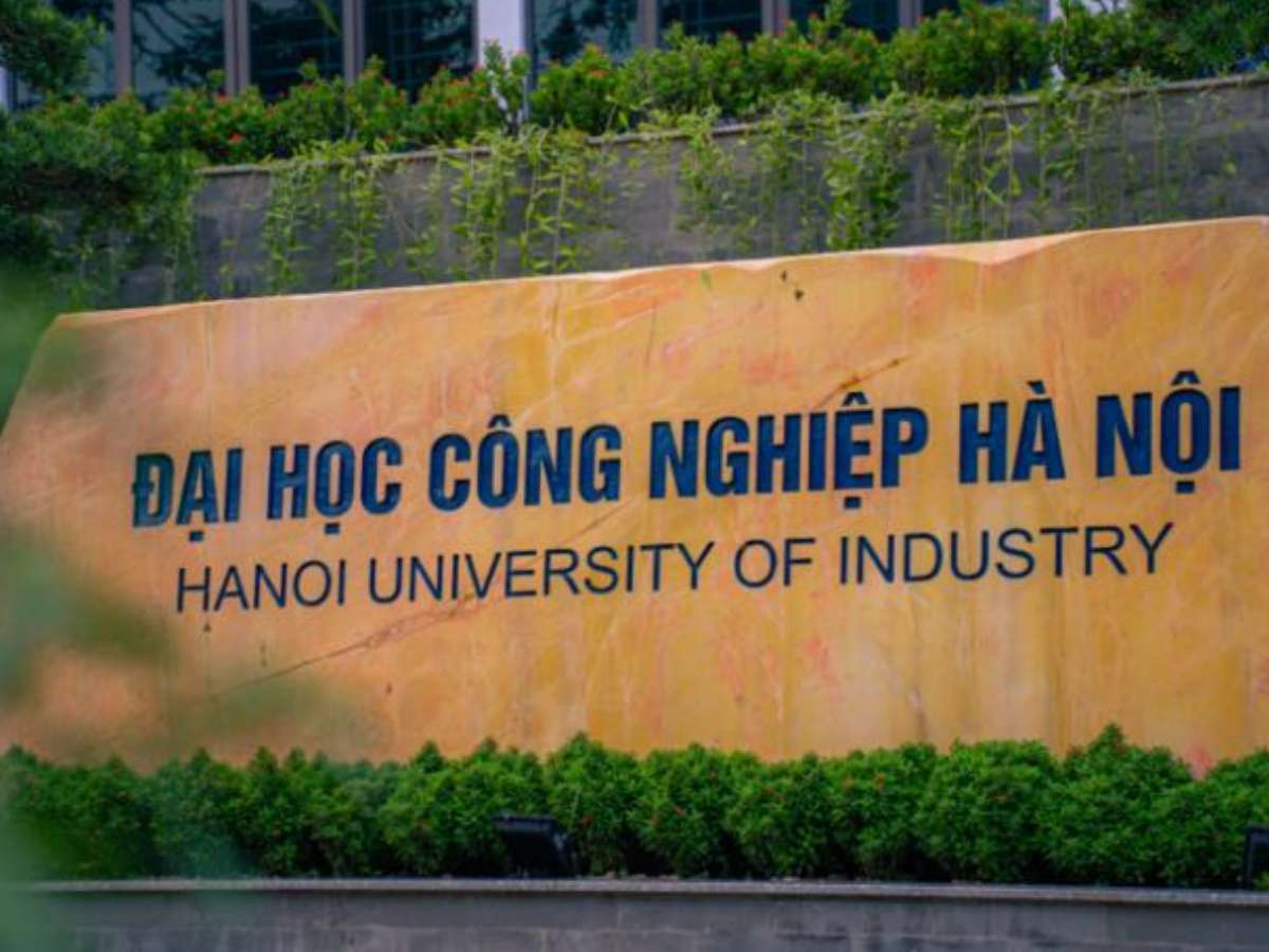 [giaoduc] Điểm chuẩn ngành bán dẫn tăng cao đòi hỏi CSGDĐH chủ động đầu tư và nâng cấp cơ sở vật chất