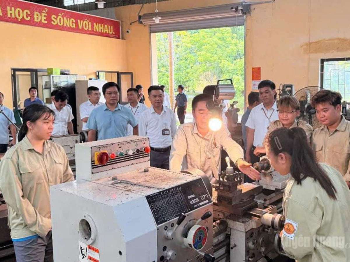 [baotuyenquang] Đào tạo nghề gắn với nhu cầu thực tế