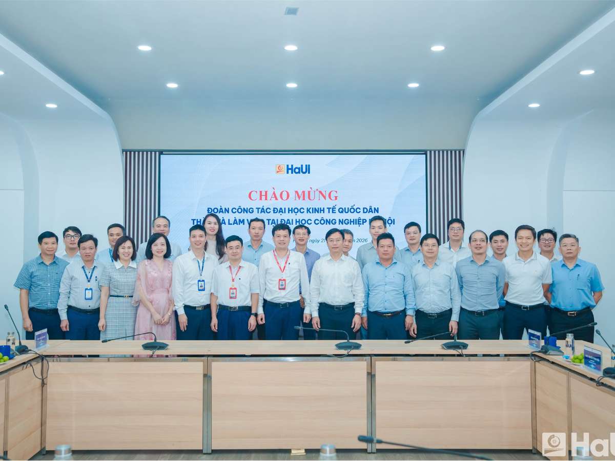 Digital transformation and institutional development in focus at HaUI - NEU meeting