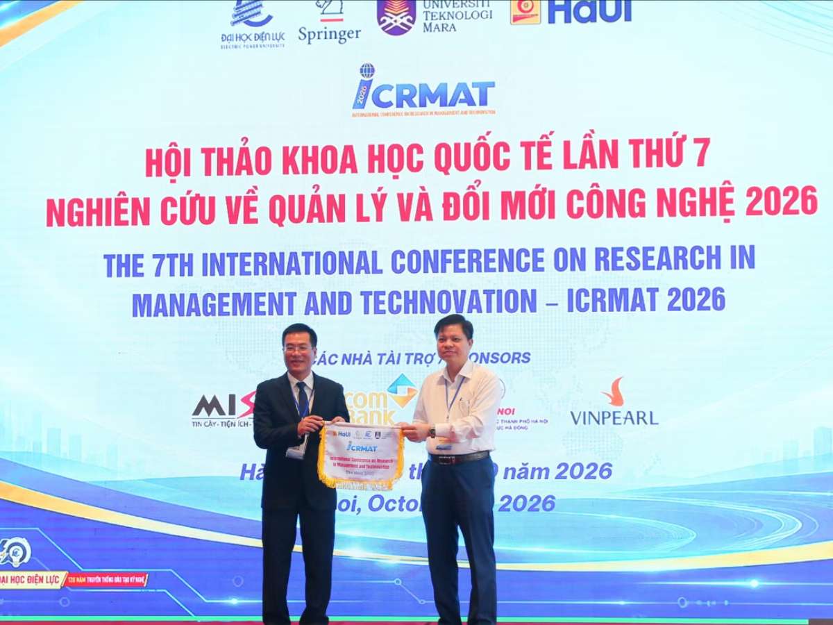 [danviet] Hội thảo quốc tế tại Trường Đại học Điện lực: Đào tạo nhân lực chất lượng cao trong kỷ nguyên chuyển đổi số