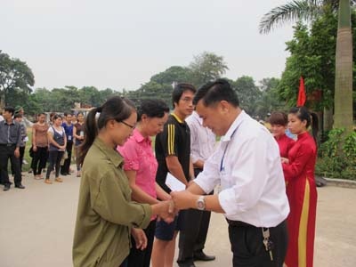 Chung kết và bế mạc giải Bóng đá, bóng bàn, cầu lông năm 2011