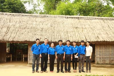Đội ngũ cán bộ Đoàn chủ chốt Nhà trường và hành trình “Uống nước nhớ nguồn”
