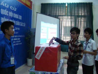 Cuộc bầu cử Đại biểu Quốc hội khóa XIII và Đại biểu hội đồng nhân dân các cấp tại trường Đại học Công nghiệp Hà Nội