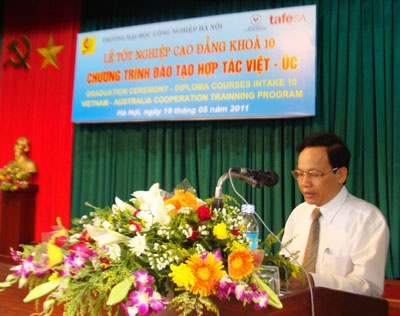 Lễ tốt nghiệp Cao đẳng khóa 10 Chương trình đào tạo hợp tác quốc tế Việt Nam-Australia