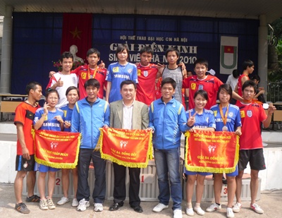 Trường Đại học Công nghiệp Hà Nội tham dự giải điền kinh sinh viên Hà Nội