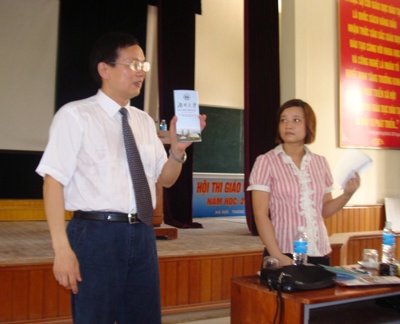 Đoàn cán bộ trường Đại học Hồ Nam (Trung Quốc) đến thăm và làm việc với trường
