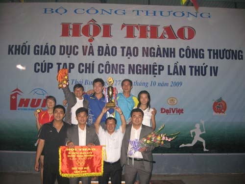 Trường ĐHCN Hà Nội đoạt giải nhất toàn Đoàn Hội thao khối Giáo dục-Đào tạo ngành Công thương