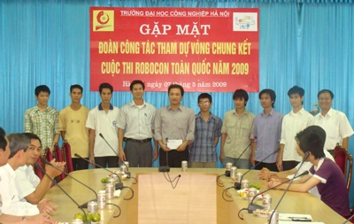 Gặp mặt Đoàn công tác tham dự vòng chung kết Robocon toàn quốc năm 2009