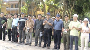 Tự vệ trường ĐH Công nghiệp Hà Nội tham gia huấn luyện quân sự năm 2006