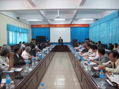Đoàn cán bộ, giảng viên trường Trường Đại học Tiền Giang đến thăm trường
