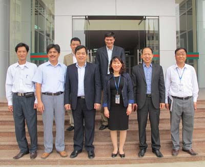 Đại diện Tổng Công ty Dầu Việt Nam (PV OIL) đến thăm và làm việc với Trường