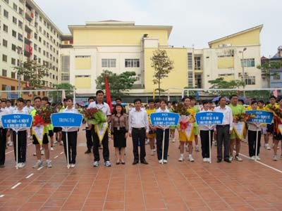 Khai mạc Giải Bóng chuyền nam Cán bộ-Viên chức, Học sinh-Sinh viên năm 2012