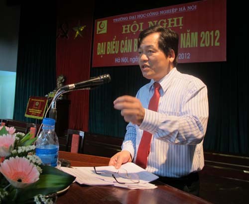 Hội nghị đại biểu cán bộ viên chức trường Đại học Công nghiệp Hà Nội năm 2012