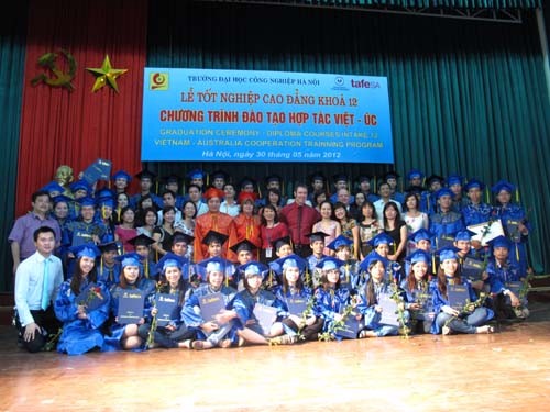 Lễ tốt nghiệp Cao đẳng khóa 12 Chương trình đào tạo hợp tác quốc tế Việt Nam-Australia