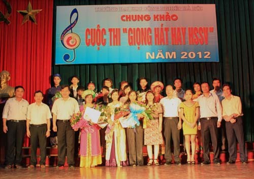 Chung kết cuộc thi “Giọng hát hay HSSV” năm 2012