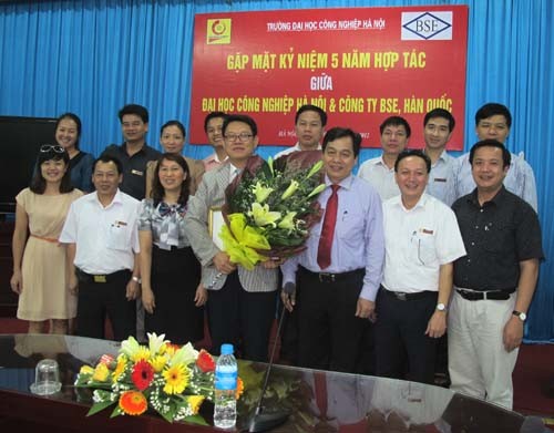Gặp mặt kỷ niệm 5 năm hợp tác giữa Đại học Công nghiệp Hà Nội và Công ty BSE, Hàn Quốc