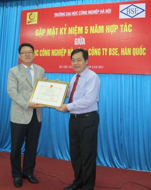 The 5th Anniversary of cooperation between the Hanoi University of Industry and BSE company, Korea