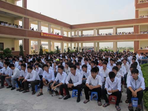 Tổ chức lễ khai giảng năm học 2012 - 2013 tại cơ sở Hà Nam