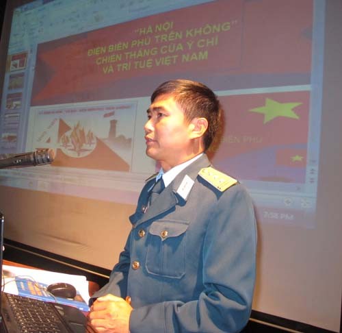 Tổ chức hội nghị tuyên truyền kỷ niệm 40 năm chiến thắng “Hà Nội – Điện Biên phủ trên không”