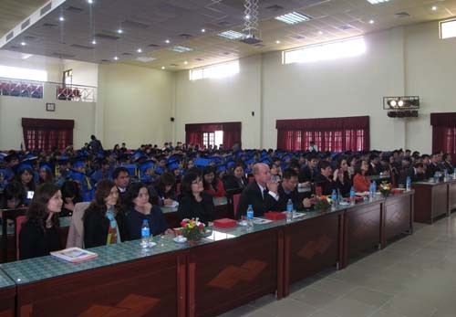 Lễ bế giảng Cao đẳng khóa 13 và 14 Chương trình đào tạo hợp tác Quốc tế Việt Nam - Australia