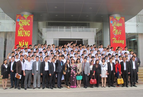 Đoàn cán bộ giáo viên, sinh viên trường Đại học Kijeon (Hàn Quốc) tới thăm, làm việc và học tập tại trường