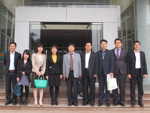 Kijeon University (Korea) delegation and students visited and worked with Hanoi University of Industry