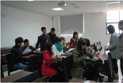 Đoàn công tác trường ĐHCNHN sang thăm và làm việc tại trường ĐH Hồ Nam (Trung Quốc)