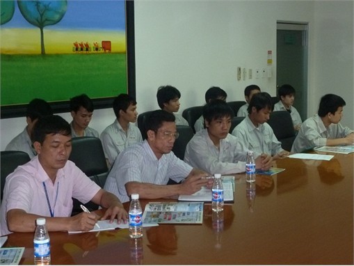 Hoạt động thăm quan doanh nghiệp cho sinh viên