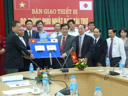 HaUI Organized Presentation Ceremony of Equipment Provided by the Project