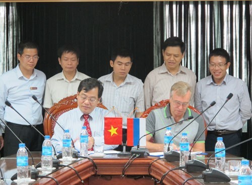 Vice – Rector of Kazan National Research Technological University visited Hanoi University of Industry (HaUI)