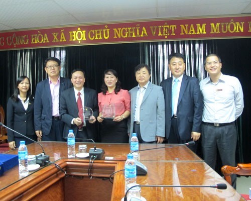 Kijeon University (Korea) delegation visited and work with Hanoi University of Industry