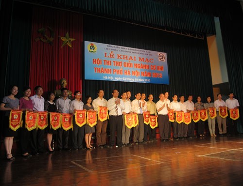 Khai mạc Hội thi thợ giỏi ngành cơ khí thành phố Hà Nội năm 2013